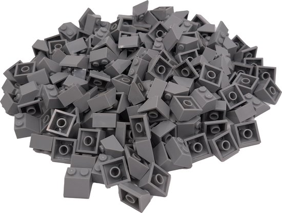 100 Bouwstenen 2x2 dakpan 45 graden | Lichtgrijs | Compatibel met Lego Classic | Keuze uit vele kleuren | SmallBricks van Merkloos