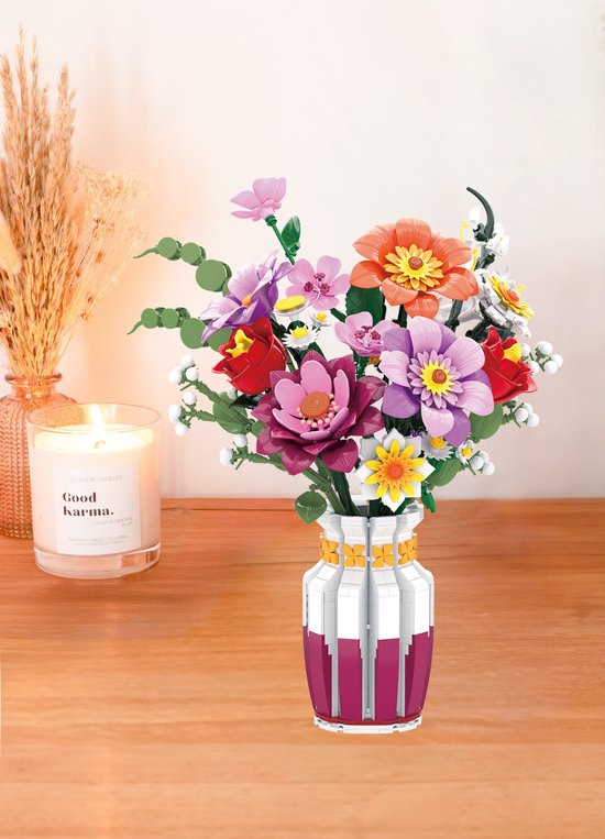 Bloemen bouwpakket – 3D bouwstenen – DIY decoratie – Bouwset met bouwblokken -Boeket Met Vaas - Colorful Garden Bouquet van Funstruction.