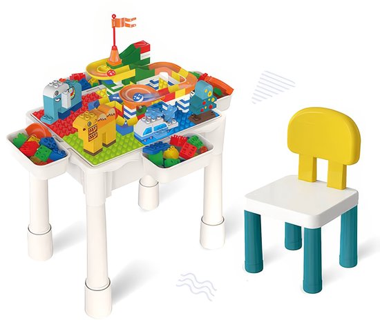 Bouwtafel met knikkerbaan en blokken van Cree8.