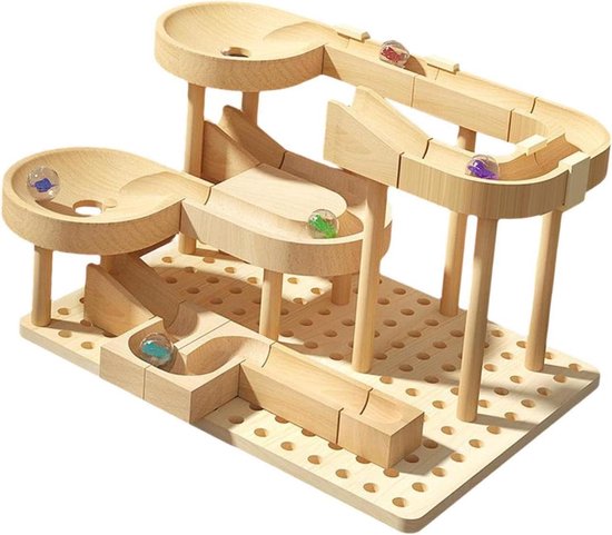 De houten knikkerbaan voor kinderen biedt spannende ervaringen en stimuleert de ontwikkeling van vaardigheden bij opgroeiende kinderen. Doe-het-zelf houten knikkerbaan met rollende blokken. van Merkloos