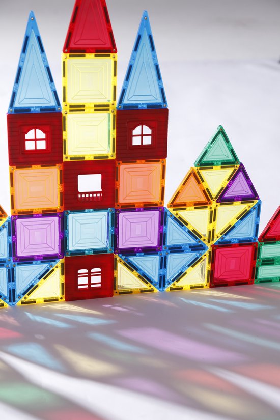 Educatief speelgoed - 100 stuks - Magnetische tegels/tiles voor kinderen - verschillende kleuren - 3D puzzel van Merkloos
