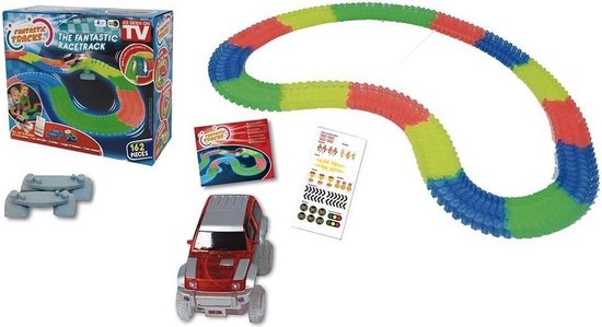 Fantastic Racetrack met Auto + Licht 162-delig van Magic Tracks