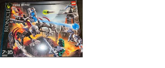 Lego Bionicle 8892 Piraka Outpost van LEGO