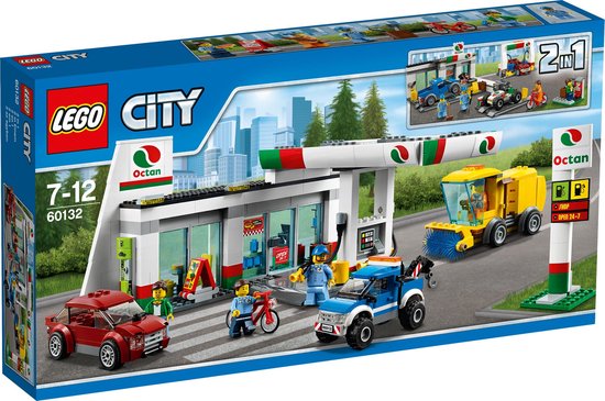 LEGO City Benzinestation - 60132 van LEGO