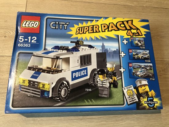 LEGO City Bundle Pack, Super Pack 4 in 1 (Sets 7235, 7236, 7245, and 7741) van LEGO