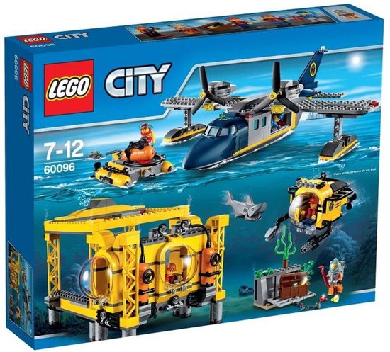 LEGO City Diepzee Station - 60096 van LEGO