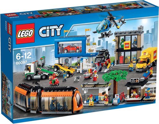LEGO City Stadsplein - 60097 van LEGO