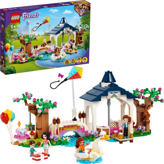 LEGO Friends Heartlake City Park - 41447 van LEGO