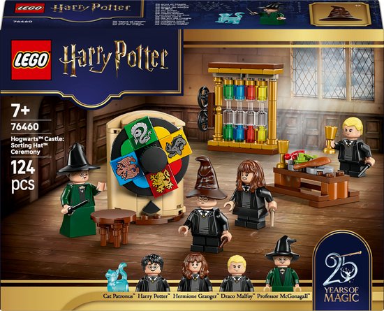 LEGO® Harry Potter™ Kasteel Zweinstein™: Sorteerhoedceremonie - Bouwset voor Kinderen met 4 Minifiguren - Harry Potter Cadeau voor Jongens, Meisjes en Fans Vanaf 7 Jaar - 76460 van Merkloos
