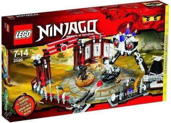 LEGO NINJAGO Battle Arena - 2520 van LEGO