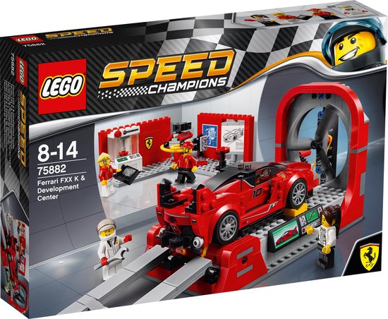 LEGO Speed Champions Ferrari FXX K & Development Center - 75882 van LEGO