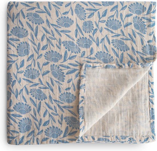 Mushie Hydrofiele Doek XL Swaddle Blue Flowers van Mushie