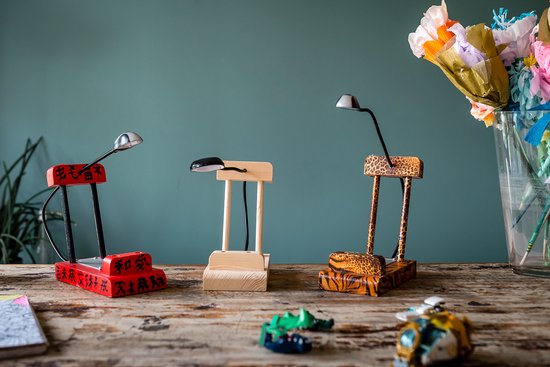 NELSON - Ledlamp bouwpakket - Educatieve content - Houten armatuur - Met batterij - Bouwpakket van NELSON